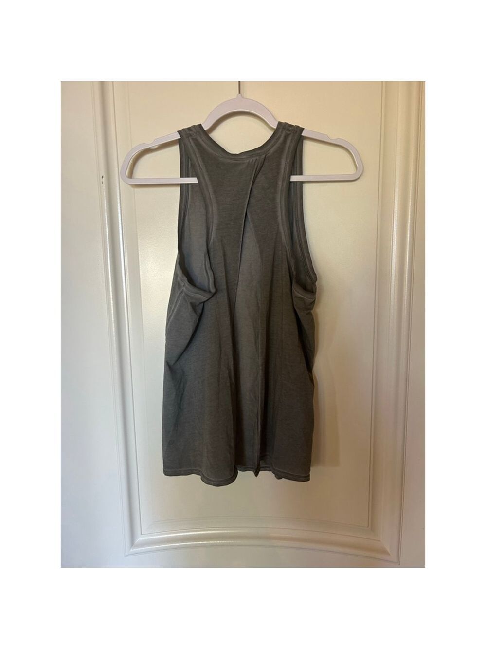 Women's Lululemon All Tied Up Tank Gray M - Picture 8 of 11